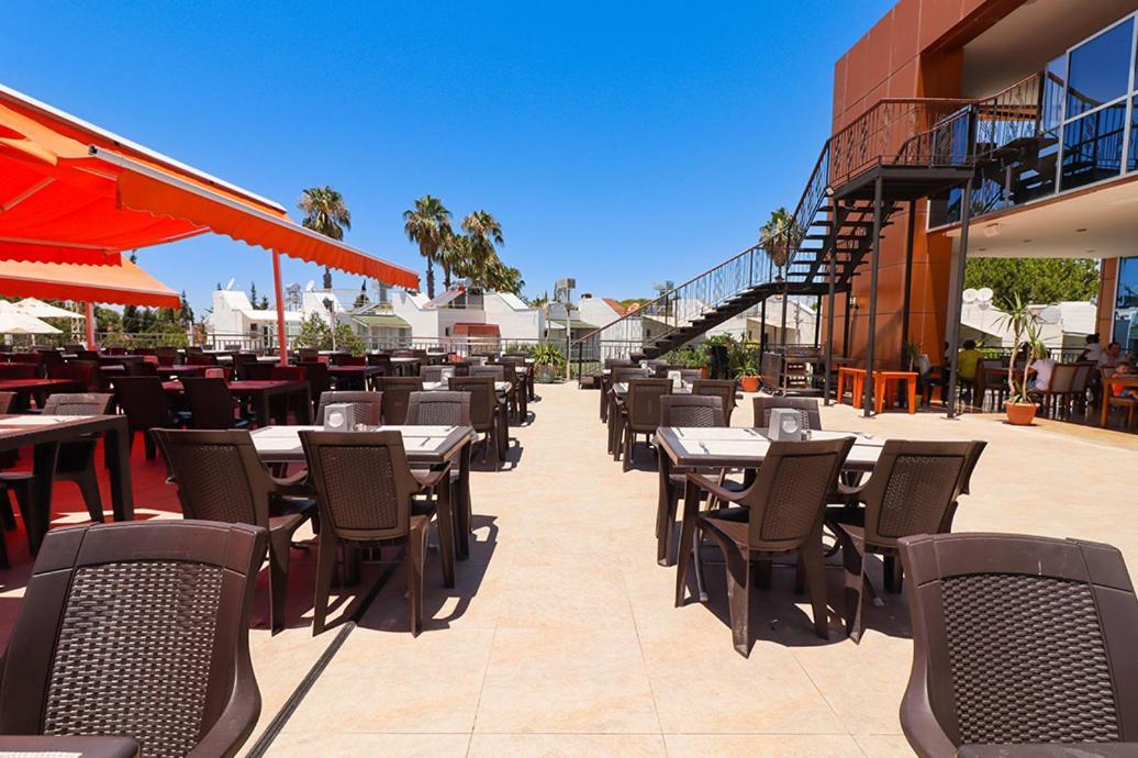 Throne Beach Resort & Spa 마나브가트 외부 사진