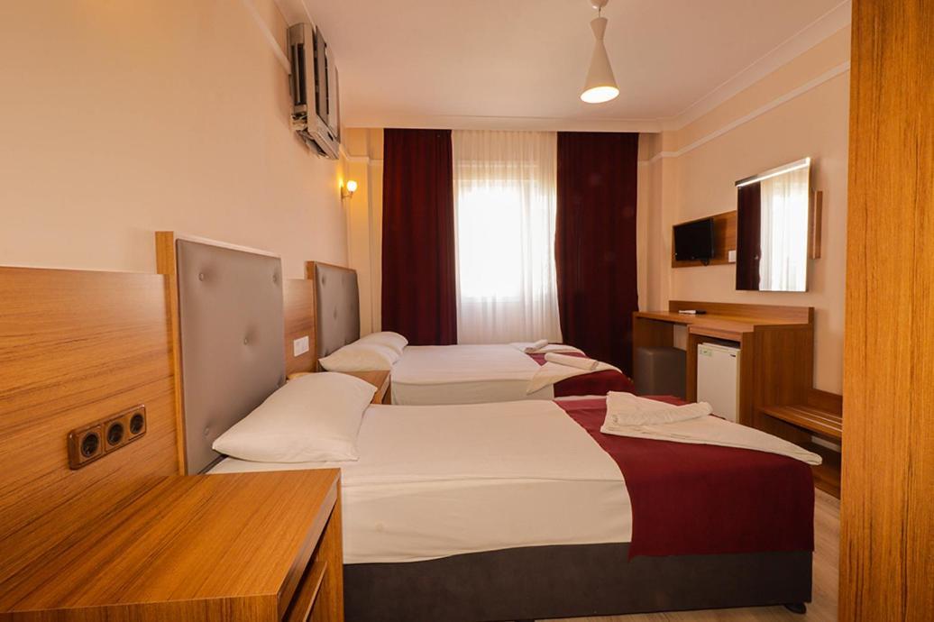 Throne Beach Resort & Spa 마나브가트 외부 사진