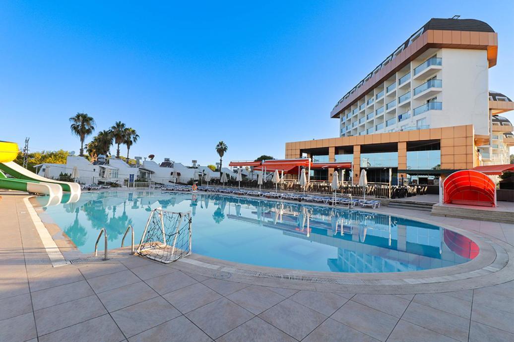 Throne Beach Resort & Spa 마나브가트 외부 사진